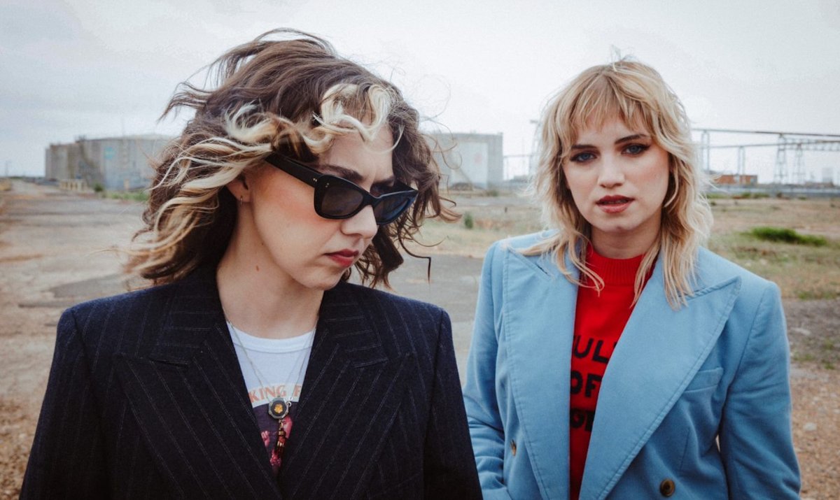 Picture Parlour – The Parlour: Pintu Masuk ke Dunia Rock Baru yang Penuh Imajinasi cultura.id/picture-parlou…