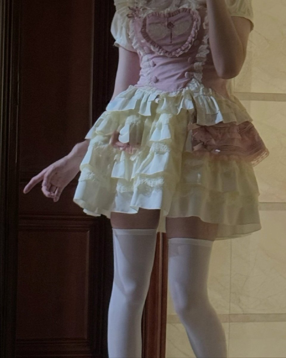 你老公性无能 tweet media