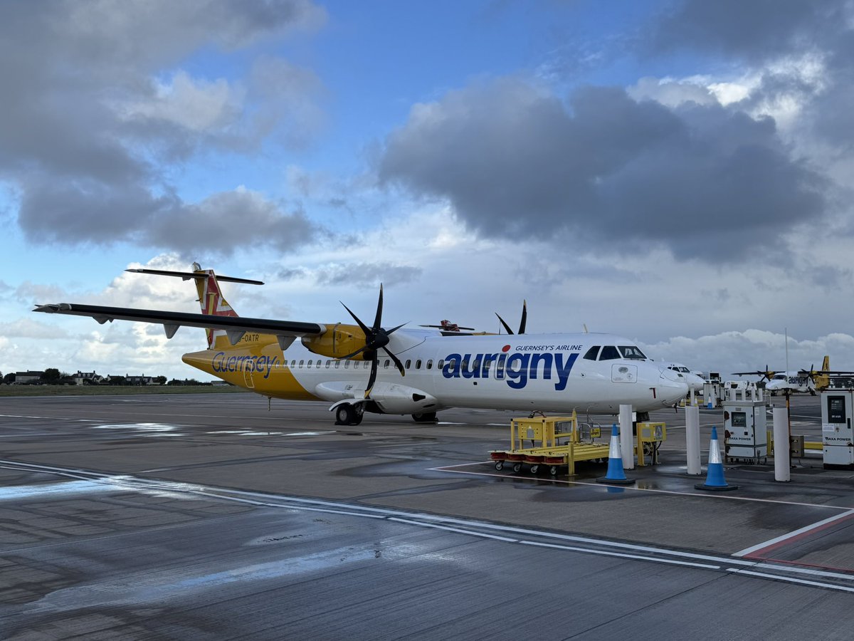 OllieGoddardGsy's tweet image. Aurigny

#AlphabetChallenge #WeekVforVowels