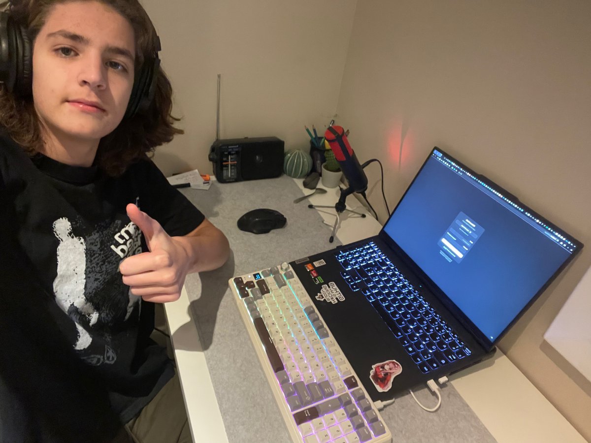 ai_dev_at_14's tweet image. Today is Saturday and all my friends are out/playing games

I&apos;m the only one building till night

It will pay off