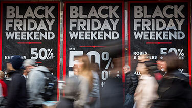 🚨 INVESTING : Record di vendite online per il Black Friday negli Stati Uniti: 11,8 miliardi di dollari, +9,1% rispetto all'anno scorso!
