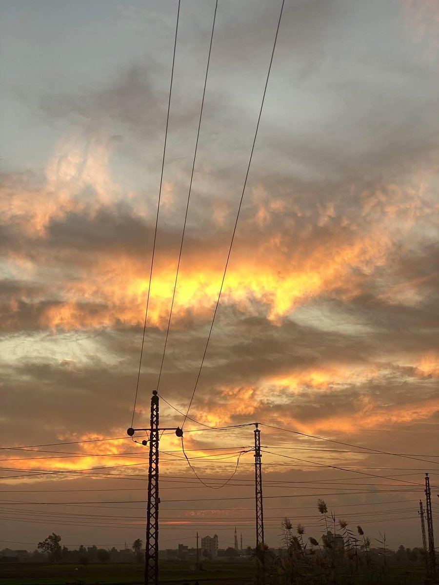 "سوء الظن بالله هو بداية كل تعب
وحسن الظن به هو أول طريق الراحة." 

💫 أحسن الظن بربك، فربّ الخير لا يأتي إلا بخير.