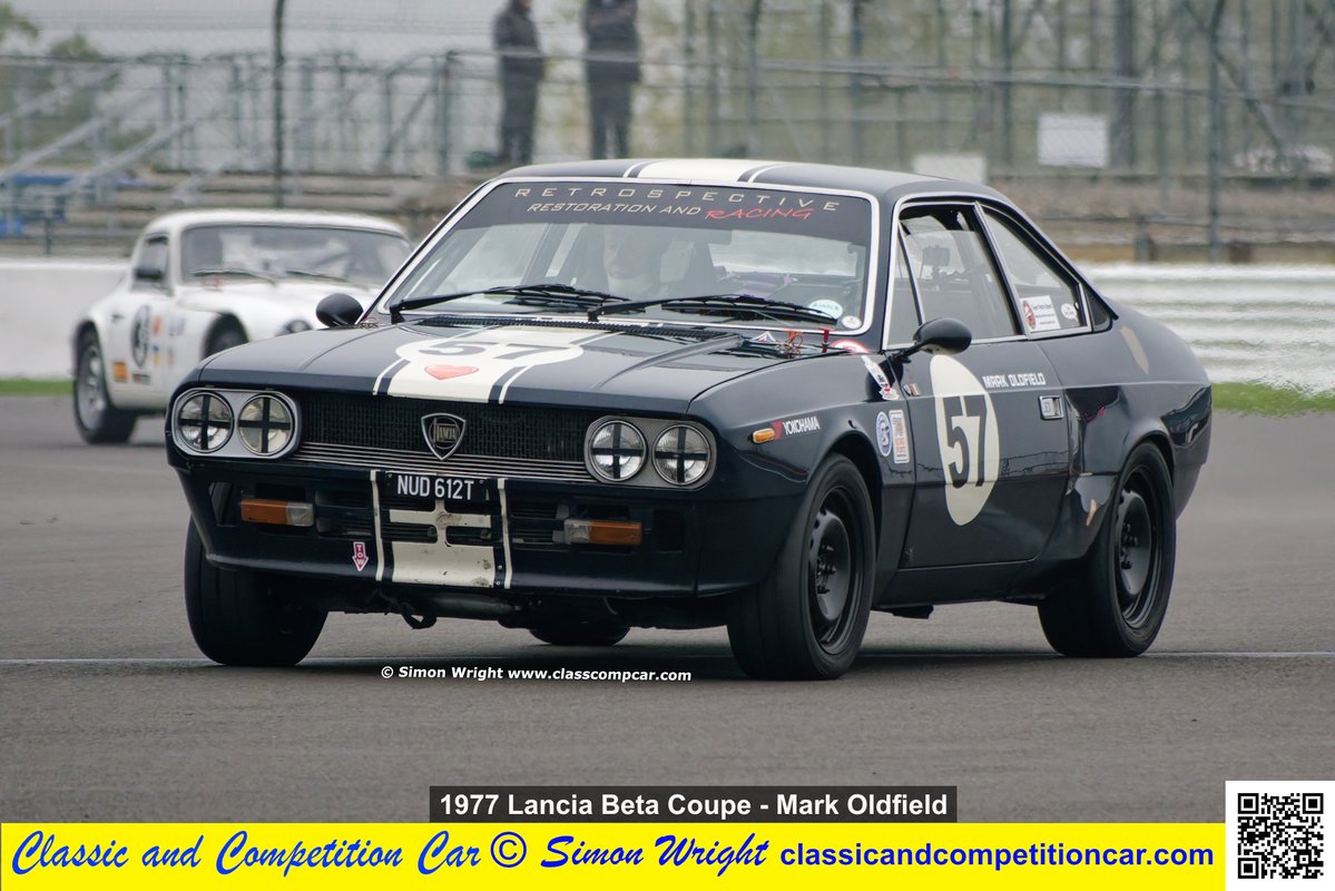 classcompcar's tweet image. Lancia Beta Coupe of Mark Oldfield 4th in class, HSCC 70&apos;s Road Sports race. HSCC Finals Weekend, Silverstone in October 2025. Report on meeting in current issue of Classic and Competition Car. Free at classcompcar.com @HistoricSCC #lancia #Motorsport #classiccars #cars