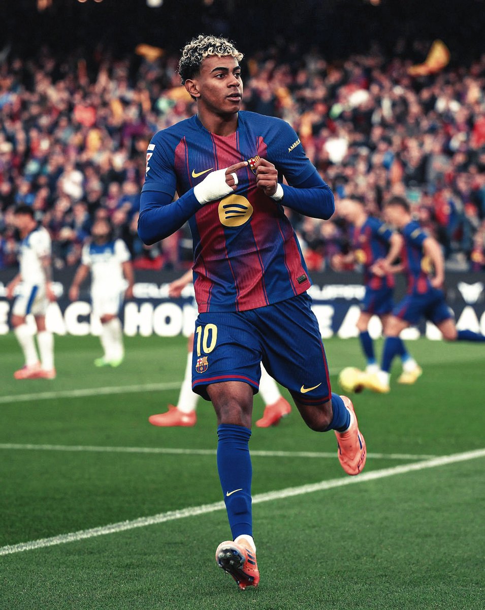 barca_divine tweet media