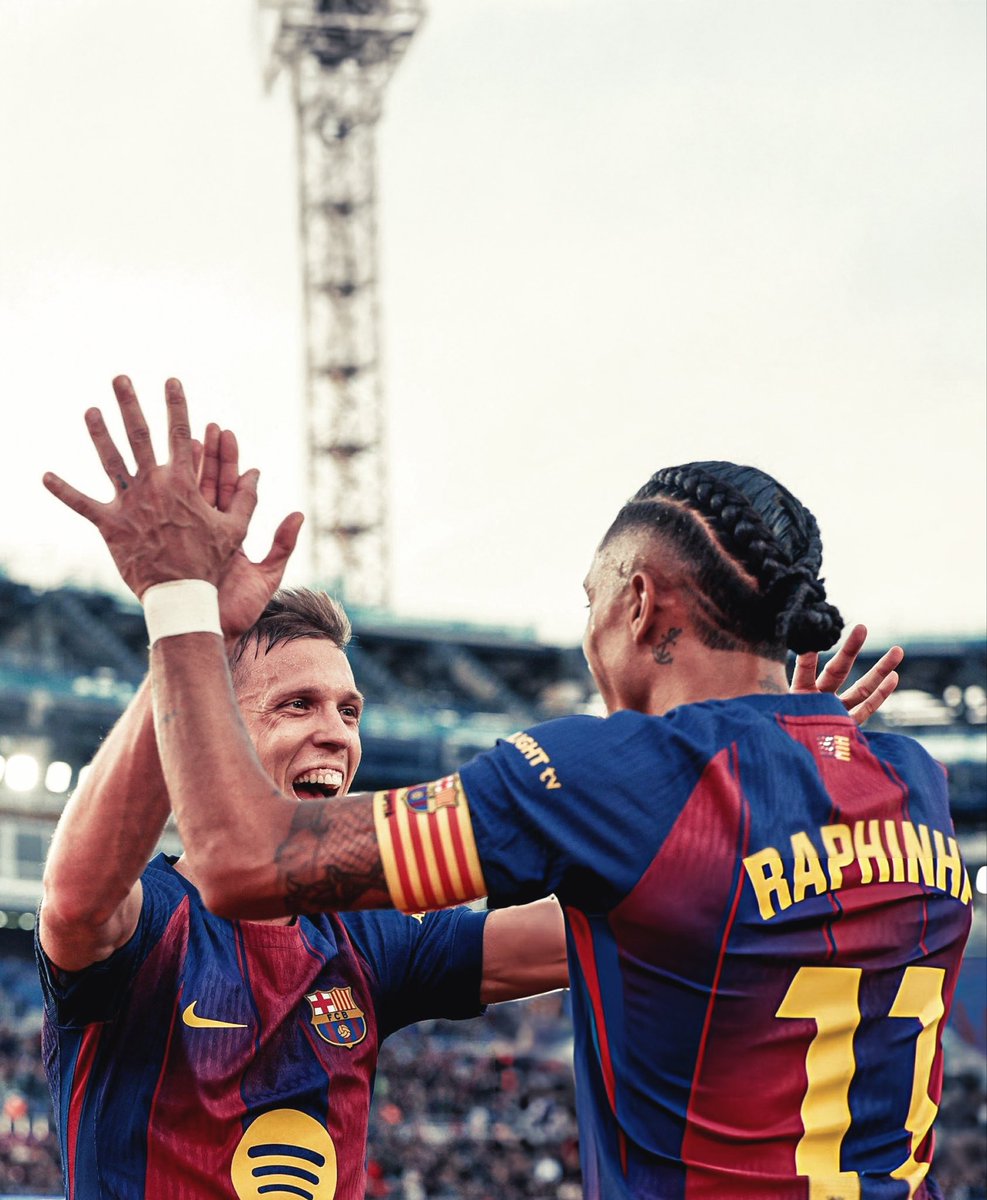 barca_divine tweet media