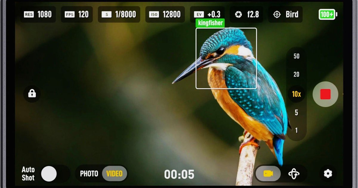 MortonVisuals's tweet image. This #AI-Powered #Camera 📷 Auto-Tracks Subjects and Has a 1,750mm Zoom Lens! ⇨ buff.ly/uq9qhGm