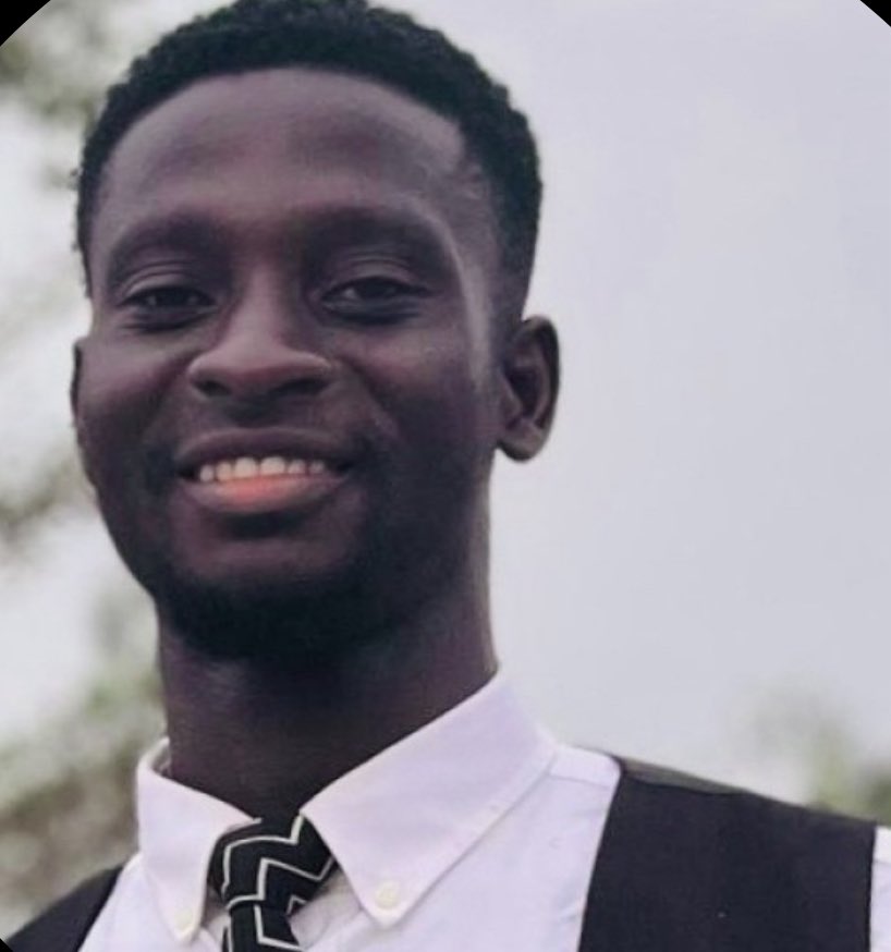 CampusHypeCrew's tweet image. Kwame Atta Frimpong has emerged as the Valedictorian of the 17th Congregation Ceremony of the University of Mines and Technology (UMaT), graduating with an exceptional CWA of 91.58 in BSc Geological Engineering.

He also makes history as the first Valedictorian from the School of…