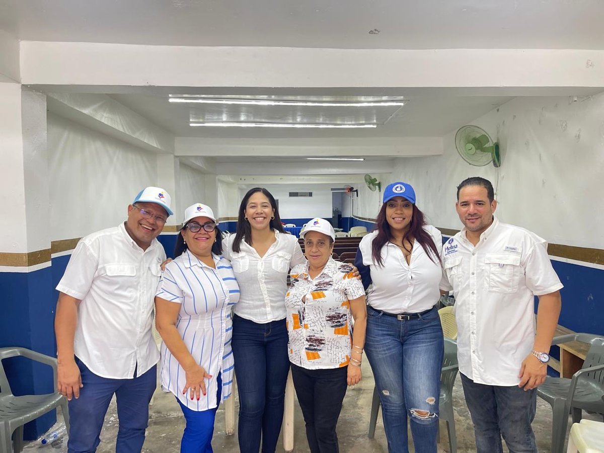 melinasanchezt's tweet image. ¡Estamos en las calles! VERIFICATE  en el @PRM_Oficial : enlace: 
verificate.prm.do