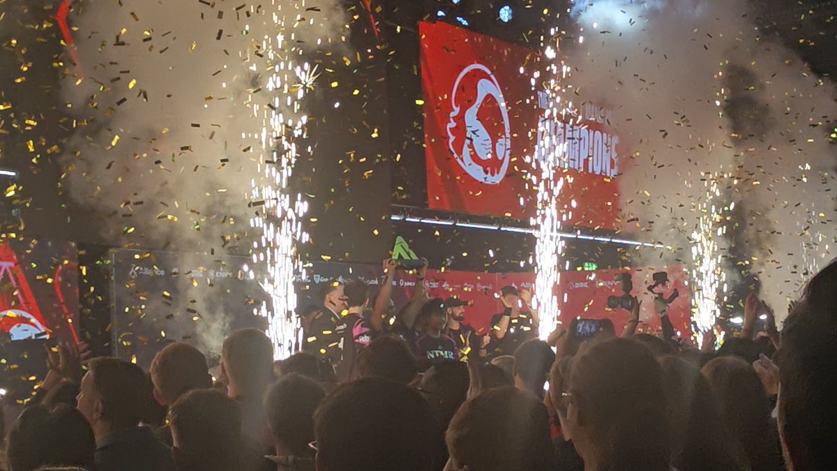 La emoción aún no sale de mi. Entre sonrisas y lágrimas me siento muy feliz de haber venido y ser parte de está hermosa comunidad de <a href="/reachthefinals/">THE FINALS</a> hasta la próxima 🫀✨
Thank you <a href="/EmbarkStudios/">Embark Studios</a> team and <a href="/Schnobben/">Oscar Lundberg</a>