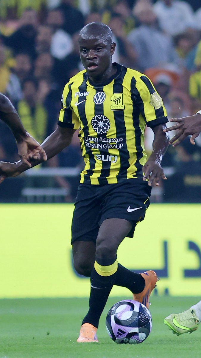DifficultVery's tweet photo. #الاتحاد_الشباب

نهاية الشوط الاول الاتحاد ٢ الشباب ١ https://t.co/OBgZVUZqQb