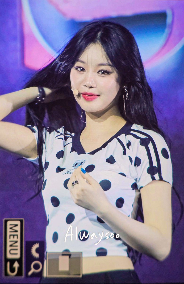 251129 ‘RE:SUMMER DAZE’ IN TAIPEI

최고🖤 

#수진 #SOOJIN