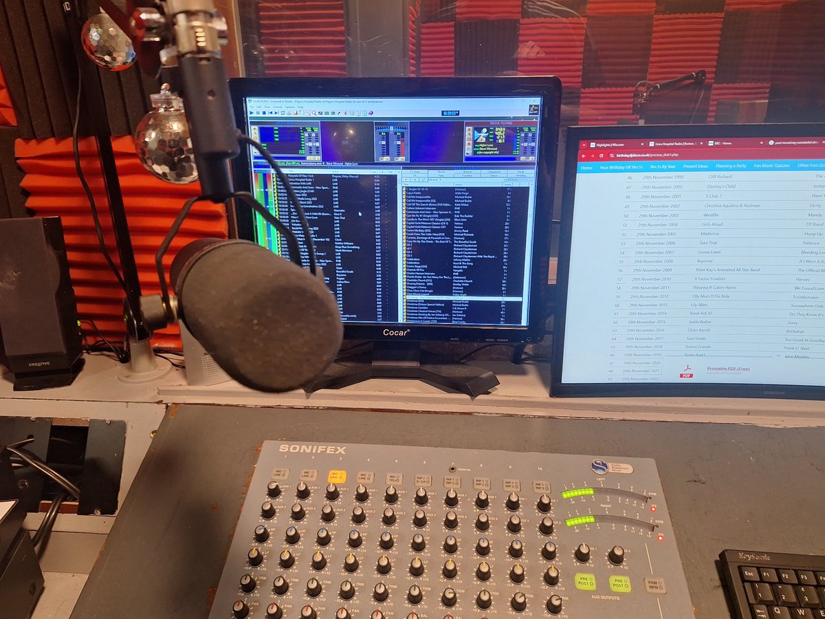 LISTEN LIVE (7pm - 10pm) 🔽🔽

I'm back!! Join me for the Saturday evening show on Lincs Hospital Radio  

Includes
. 3 festive classics in the first hour
. Music Years - Tracks and facts from 1996 at 8pm
. Nothing but number ones after 9pm

radio-uk.co.uk/pilgrim-hospit…