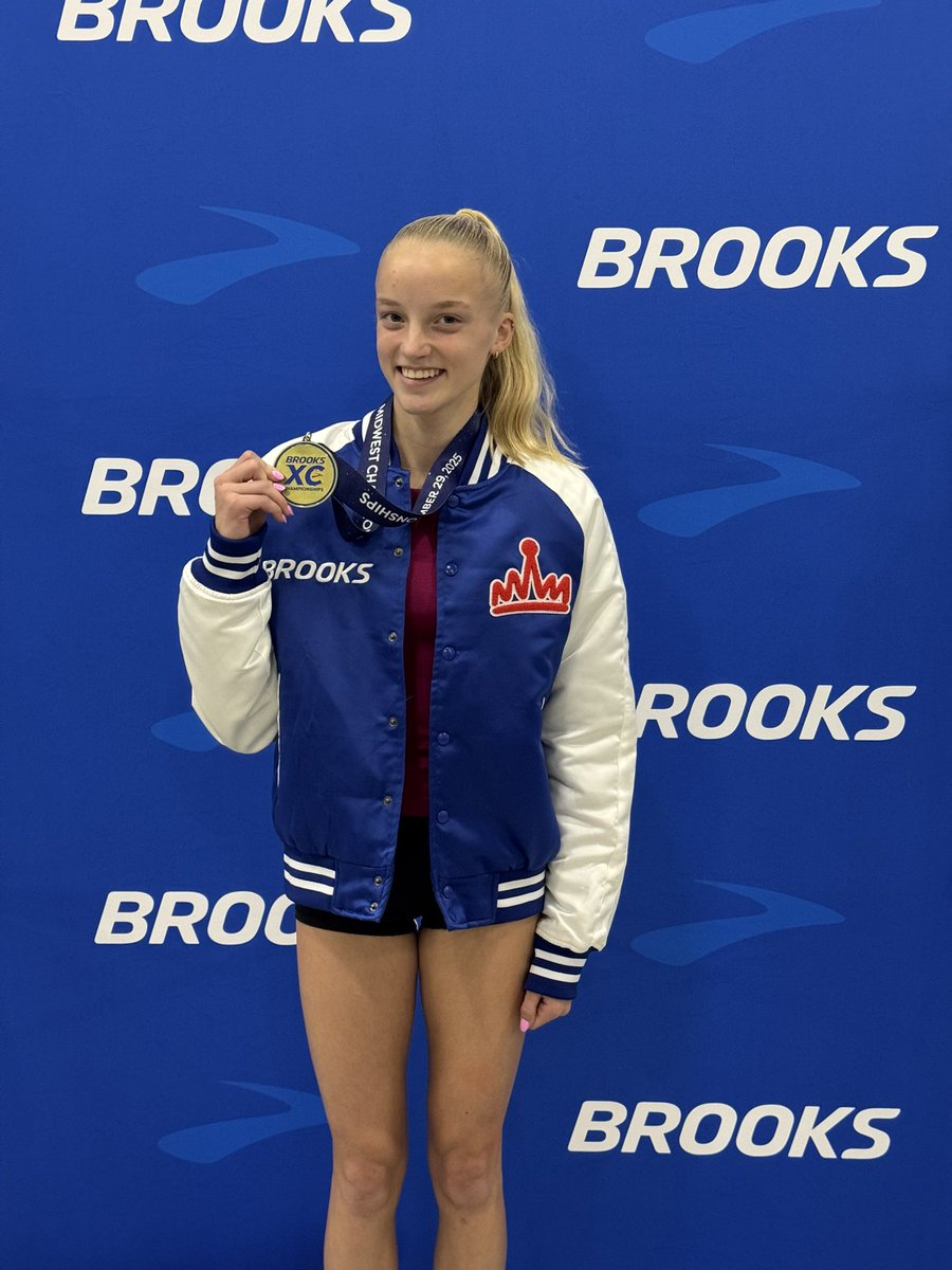 Bishop Chatard XC tweet media