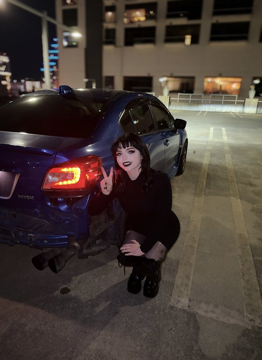 QueenNephi's tweet image. A guy crashed into my car and then asked me out?