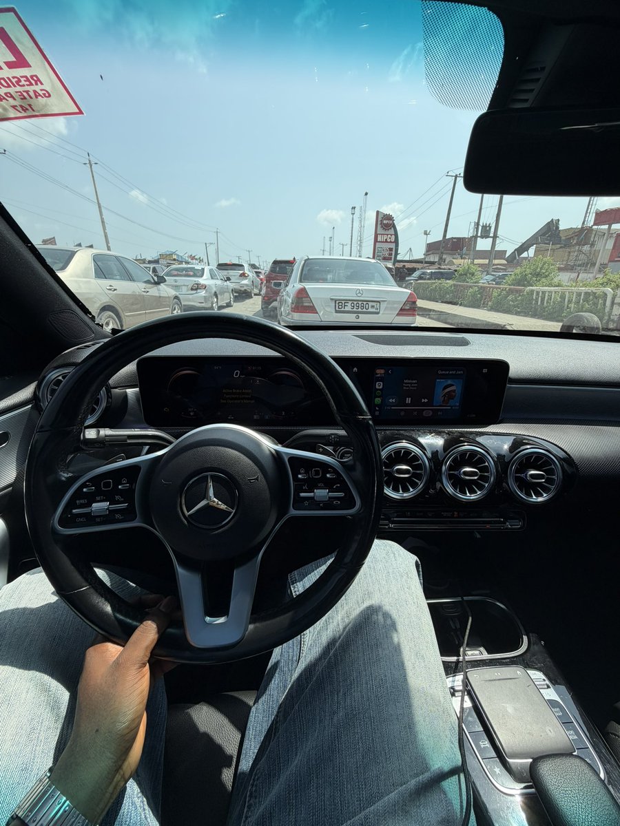 j_ayyd's tweet image. Clean asf.