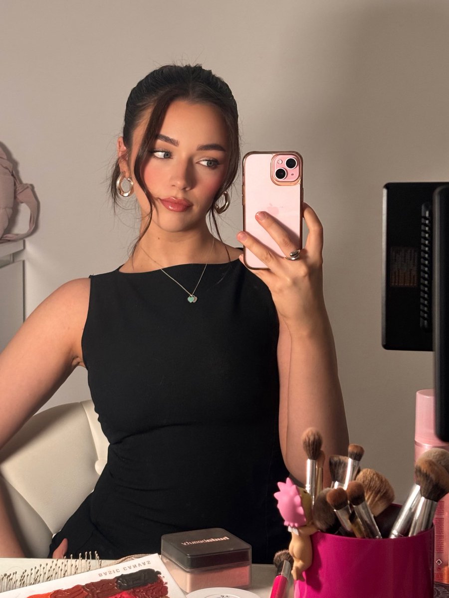 cay🧚🏻 tweet media