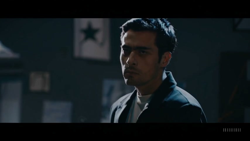 eva807's tweet image. In this quiet moment a fragile hope lingers while echoes soften the air