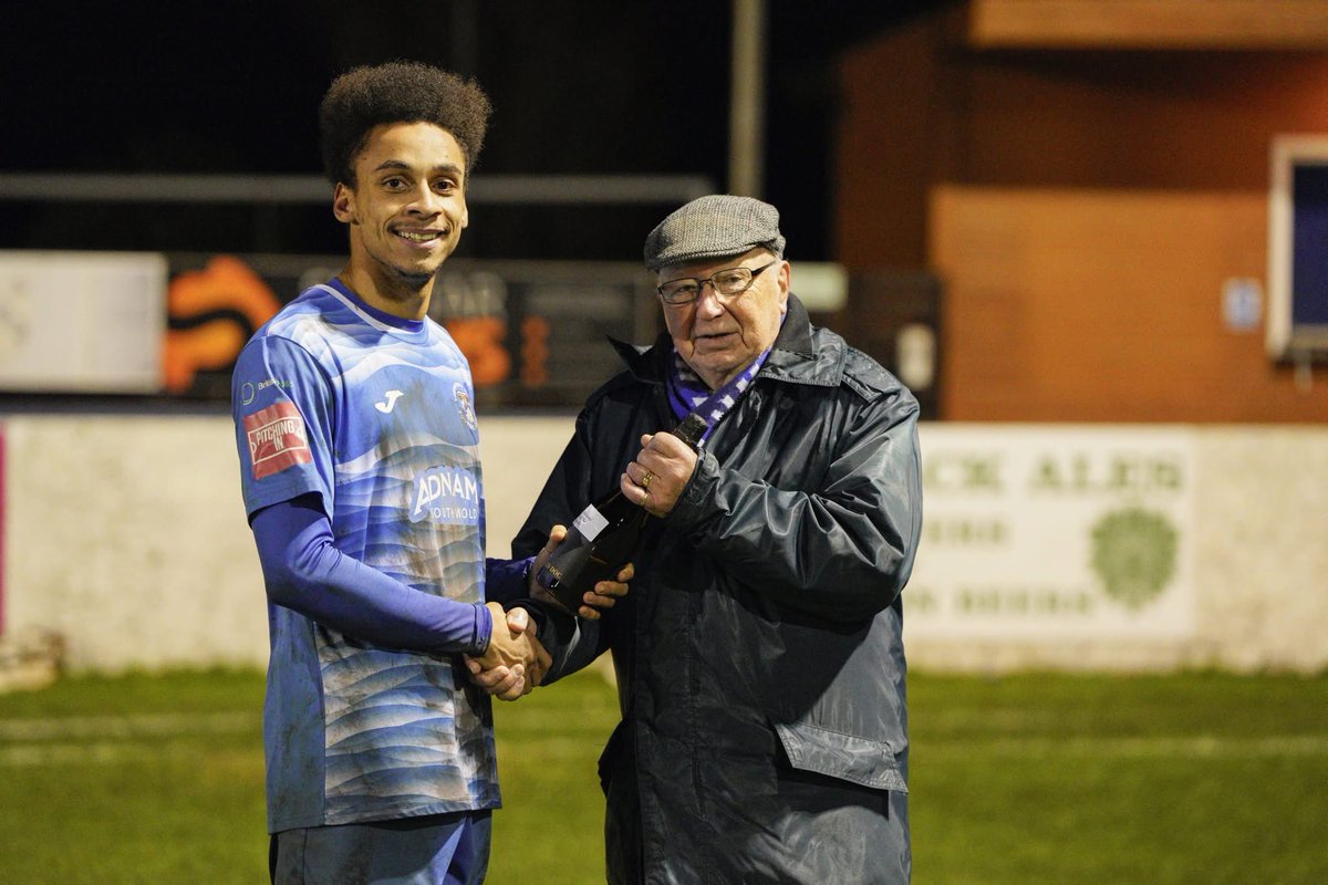 Lowestoft Town FC tweet media