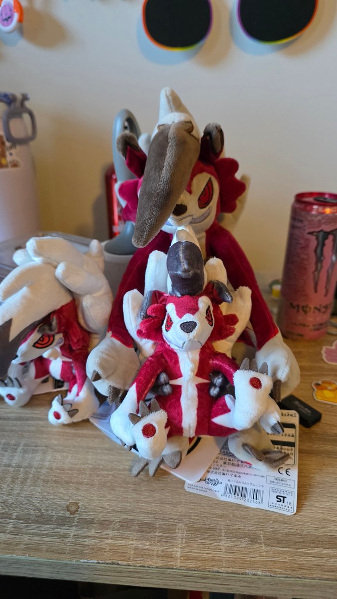 Lycanroxxx's tweet image. Don't talk to me or my sons ever again