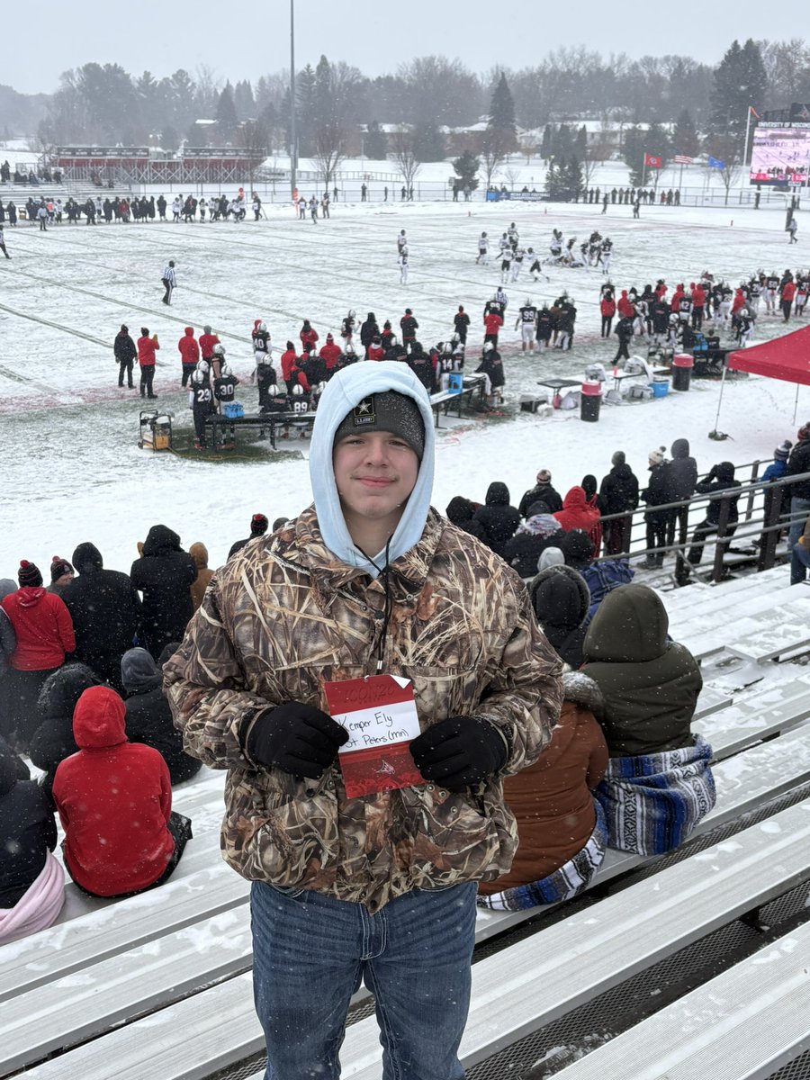 Thank you so much <a href="/CoachWalkerRF/">Matt Walker</a> and <a href="/CoachWoodUWRF/">Alex Wood</a> for having me out for a game day visit I had a blast and congratulations on the huge win!!