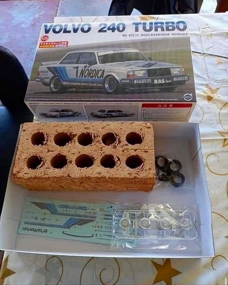 HagertyUK's tweet image. Well, that’s another model for our Christmas list. Highly realistic! 😉😆

Via @turboevrythng