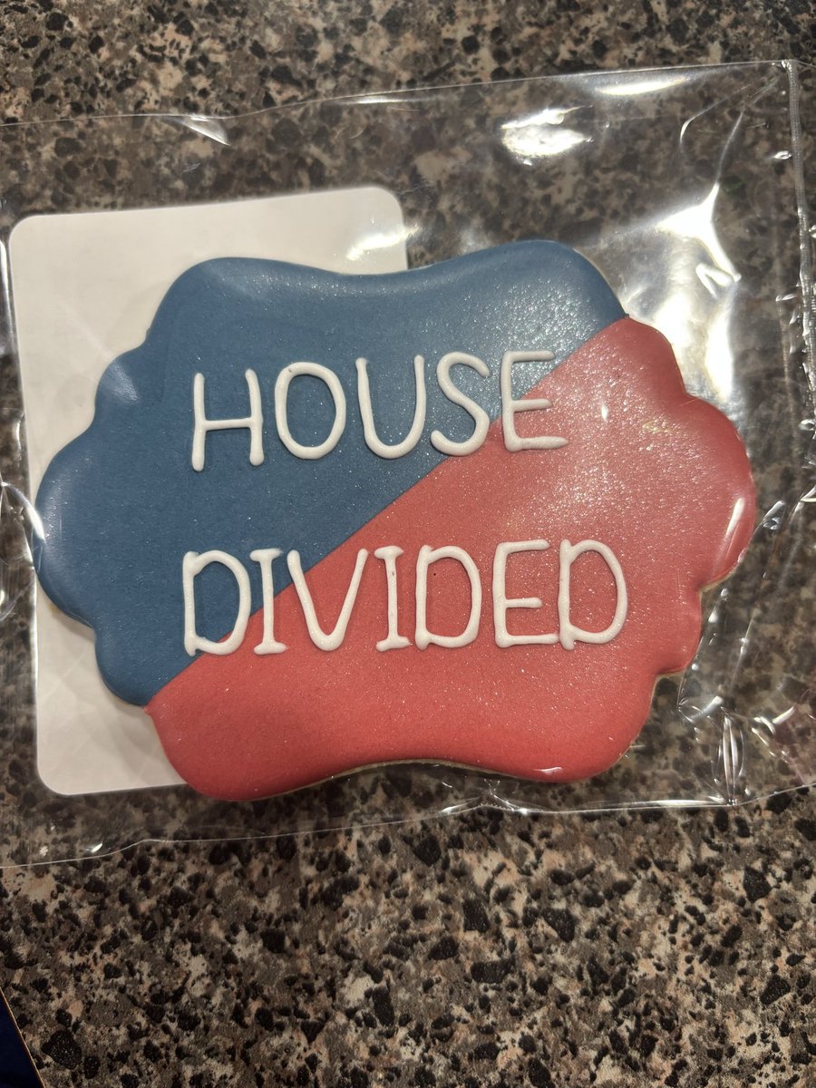 momma_towler's tweet photo. House definitely divided https://t.co/8k4RMyzOK9