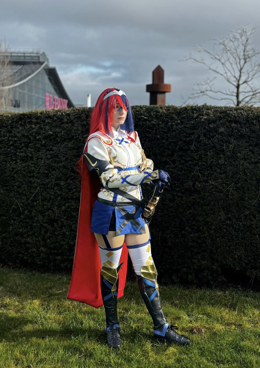 Some Alear photos from CCON ❤️💙