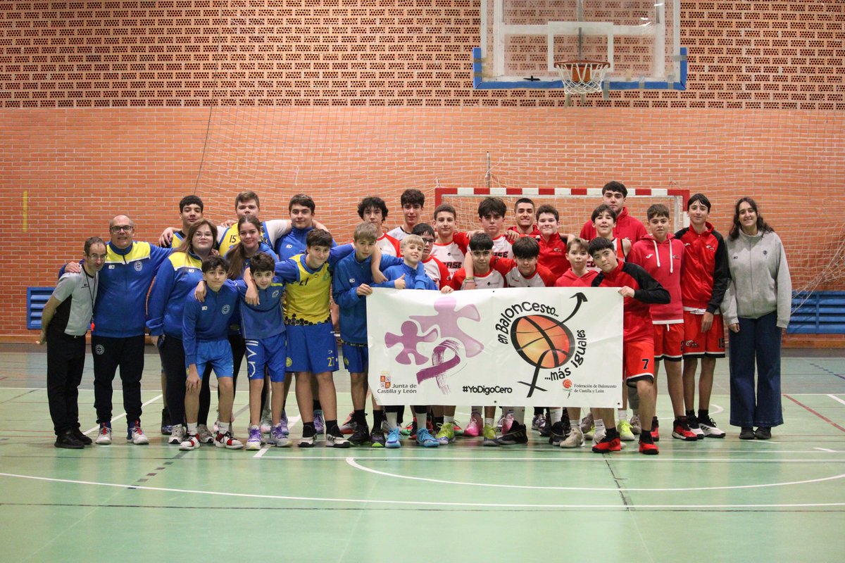 🏀 Baloncesto ~ Liga de Segovia 

Los amarillos se imponen en Segovia y suman una nueva victoria ⛹🏼‍♀️

¡¡Enhorabuena chicos!!

#SomosDioces 💛💙