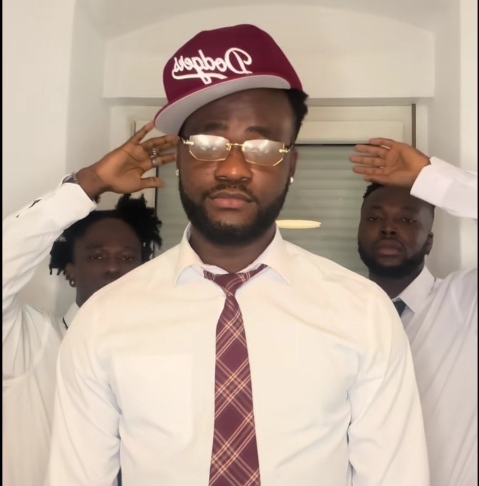 Nudyblack's tweet photo. @TeamiFerg https://t.co/G5ca8pLVFQ