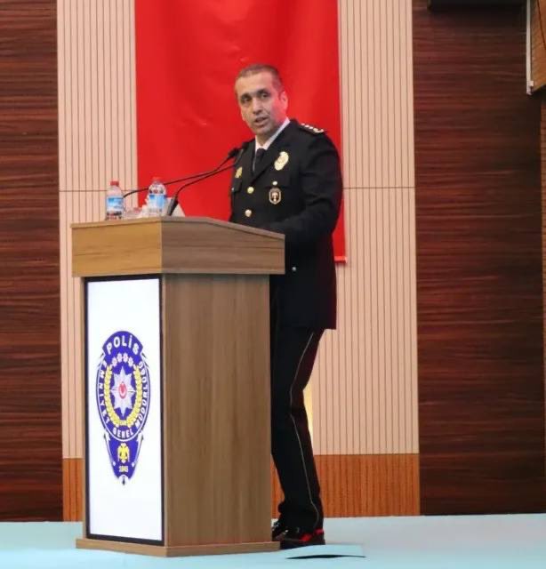 Şırnak İlinde terör örgütü pkk mensuplarına terörist gibi Muamele Eden Şırnak Emniyet Müdürü #VolkanSazakYalnızDeğildir