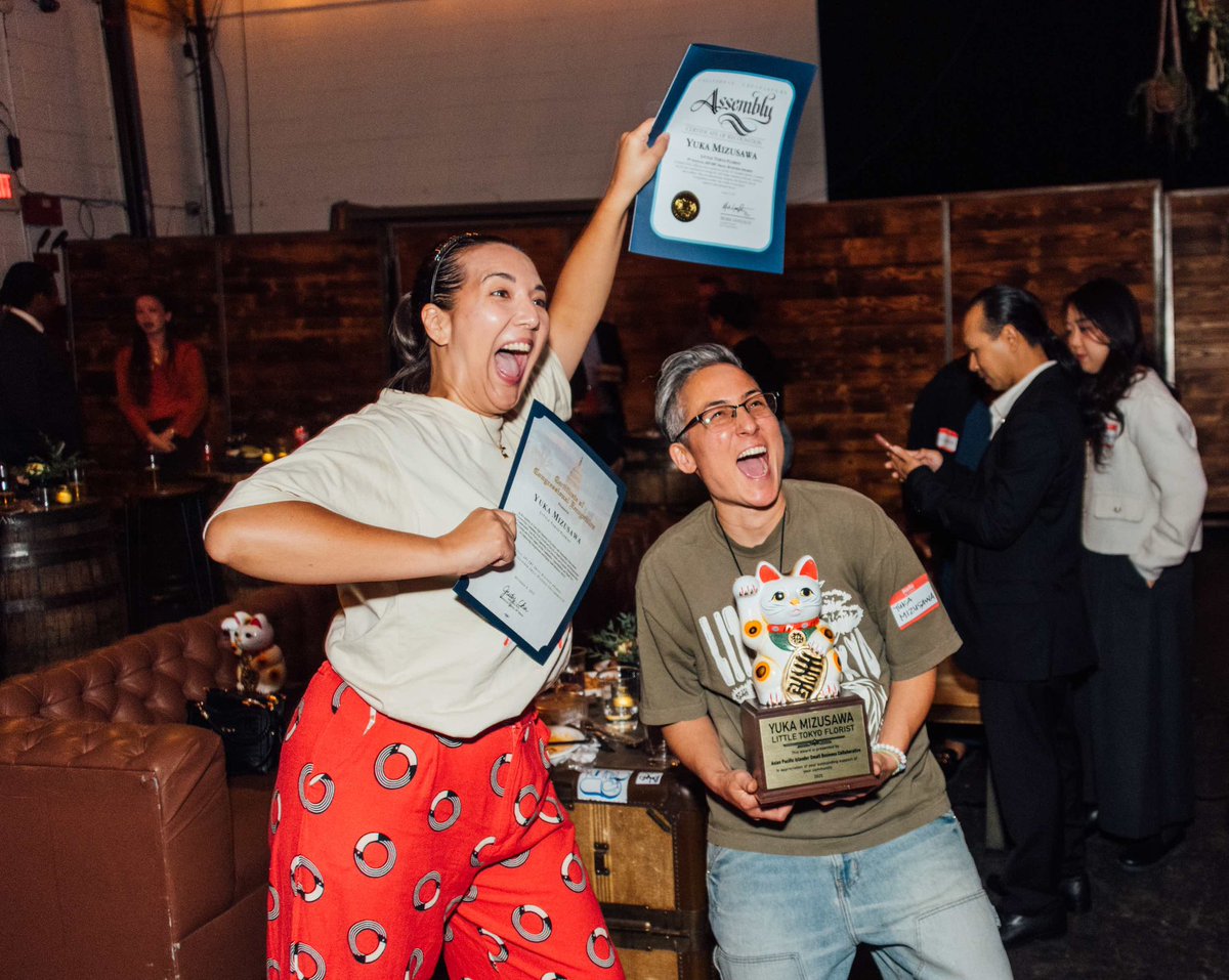 APISmallBizCollaborative tweet media