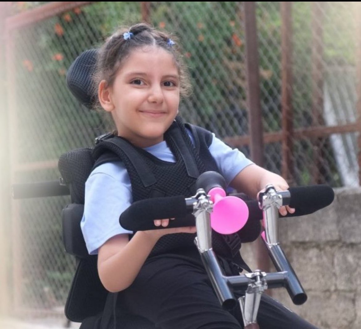 Türkiye evladına sahip çık
<a href="/HatayBSB/">Hatay Büyükşehir Belediyesi</a> <a href="/HatayValiligi/">T.C. Hatay Valiliği</a> 

#HatayYasmineSahipCık