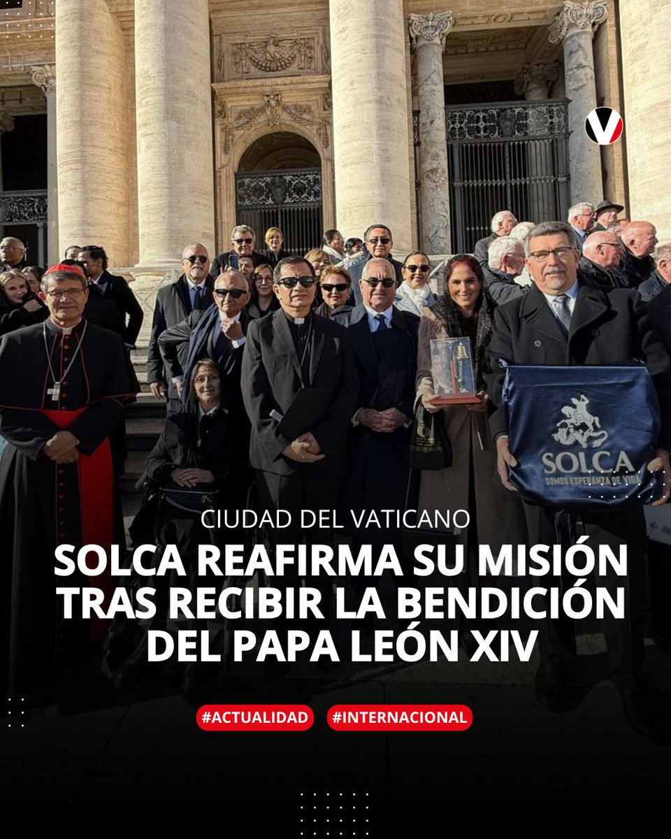 revistavistazo's tweet image. SOLCA Matriz recibió la bendición del Papa León XIV en una audiencia especial en el Vaticano.
La delegación presentó ante el Santo Padre su compromiso de salvar la mayor cantidad de vidas y ser esperanza para miles de ecuatorianos que luchan contra el cáncer.

Durante el…