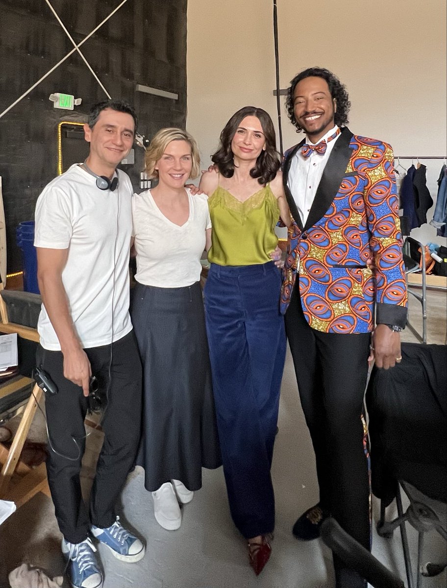 sambaschutte's tweet image. Pick your fighter. Or lover…🙂❤️ 

#pluribus