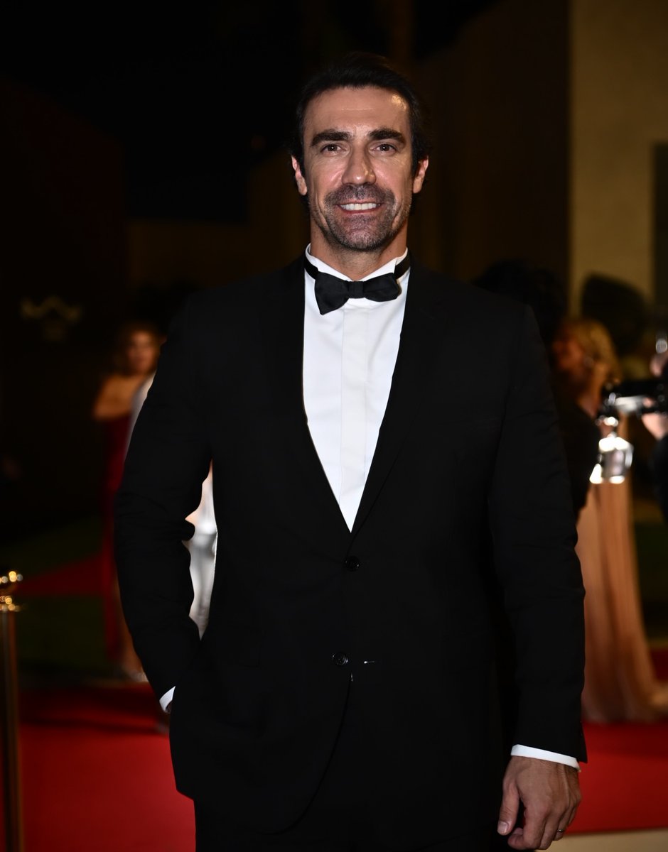 ibrahimc_infans's tweet photo. 🆕 IG Post | @diafaofficial

Turkish actor İbrahim Çelikkol stuns on the Red Carpet of the ninth edition of DIAFA.

#İbrahimÇelikkol | @ibrahimcelikkol
#diafa2025 | #DIAFA | #إبراهيم_تشيليكول https://t.co/16Q9AbXadu