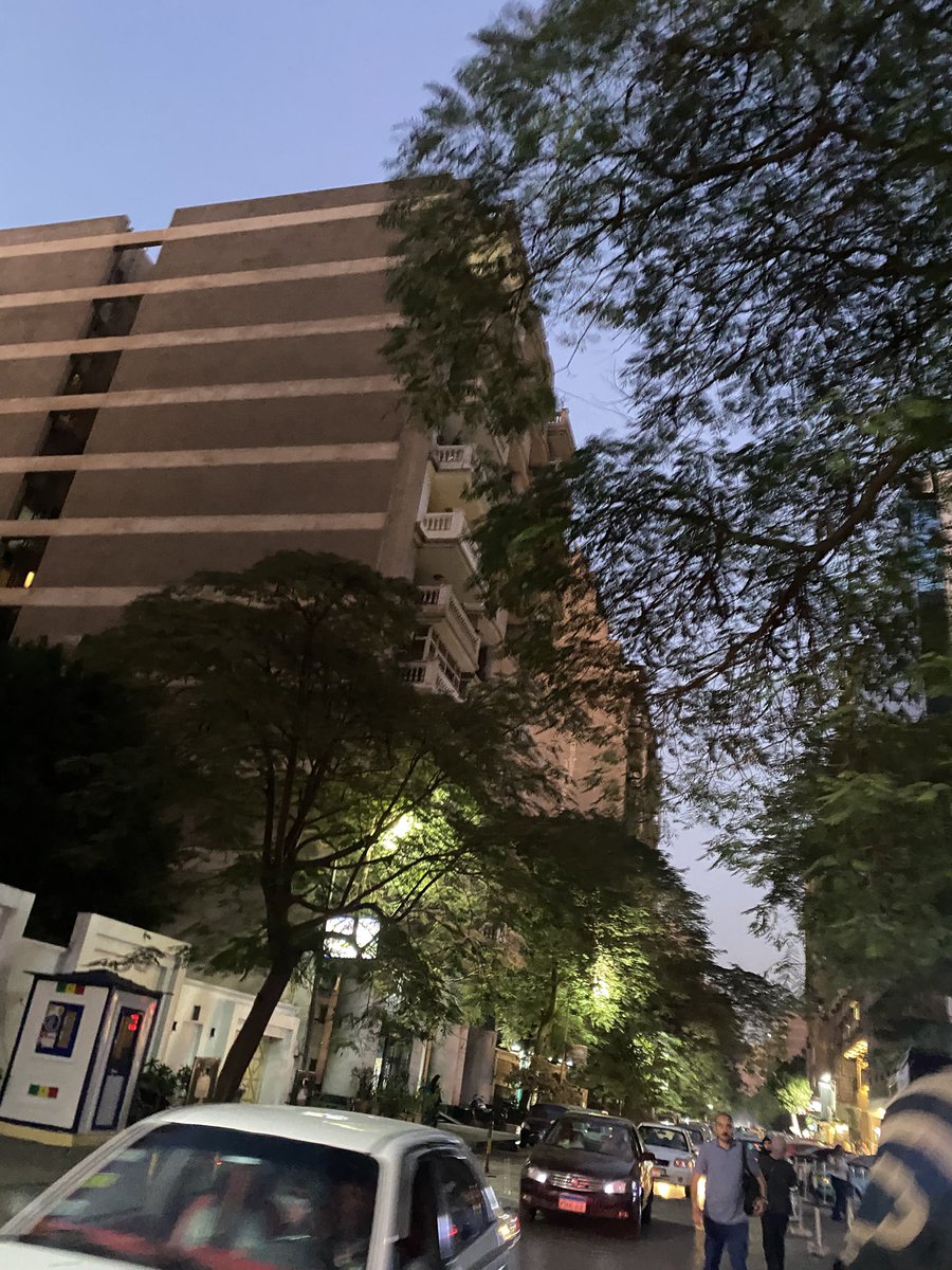 avoid_zeinab's tweet image. 