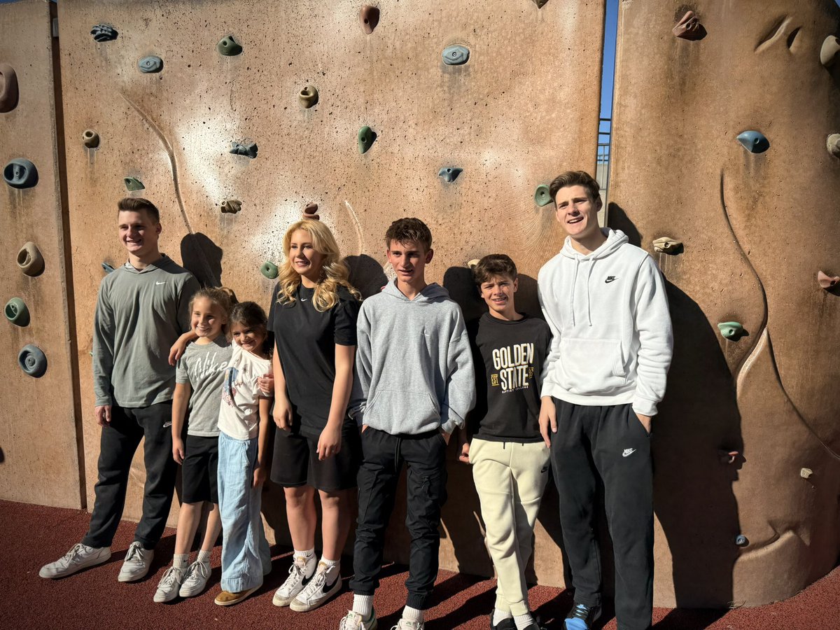 Tim Trieber tweet media