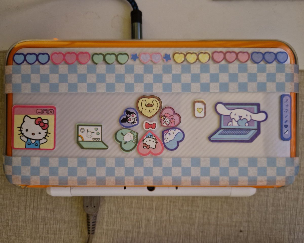 MeenaMeeVT's tweet image. I can finally show you how I customised my DS 🥰 
I&apos;m so proud of how cute it turned out