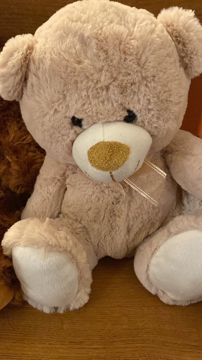 KinderenLC's tweet image. Morgen het PAIS protest! Wij zijn erbij. Er moet veel meer gedaan worden voor kinderen met een PAIS. Het ontbreekt aan visie en een lange termijn beleid. Het geld voor onderzoek mbt Long Covid is op en de expertisecentra sluiten eind 2026.