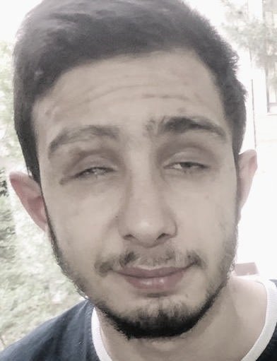 زادروز #حسین_نادربیگی است.
به یادش باشیم‌.
#علیه_فراموشی