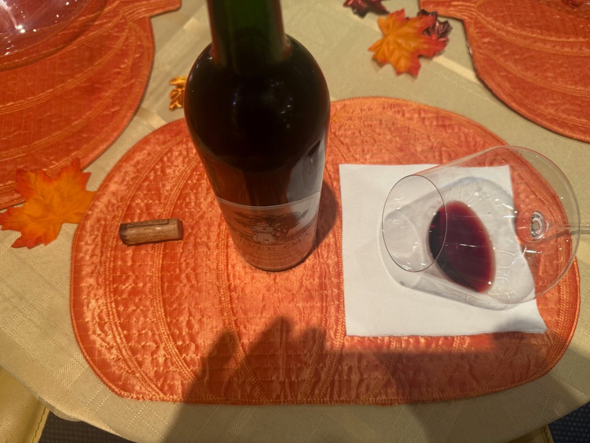 garyschoch's tweet image. Great way to spend day after Thanksgiving with our own home cooked Prime Rib dinner &amp;amp; a 34 year old Napa Cab @SilverOak  - just amazing structure, properly stored from winery - after 1 hour it was just perfect - it's just a total different experience when they get to this age.