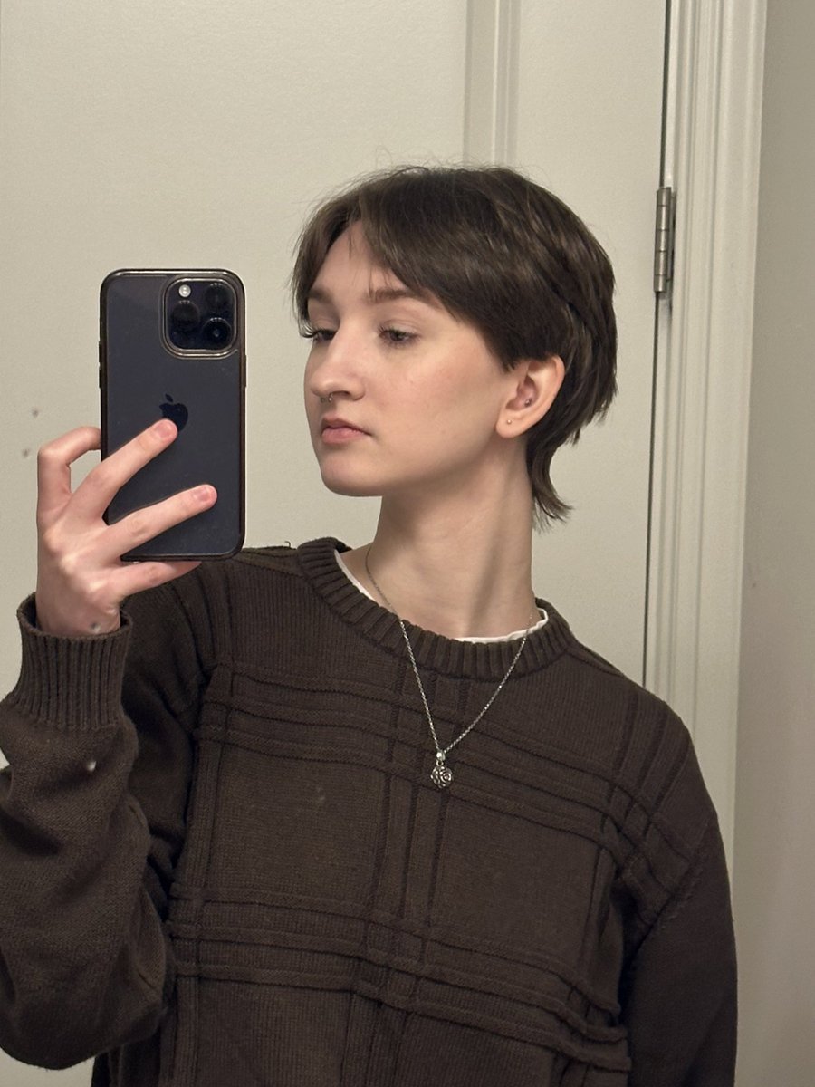 bella 🎞 tweet media