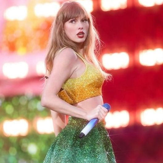 theTSupdates's tweet image. 🚨Taylor Swift has authorized a Brazilian Funk version of “The Fate of Ophelia”. 🇧🇷

— listen here: open.spotify.com/track/7grde5Xi…