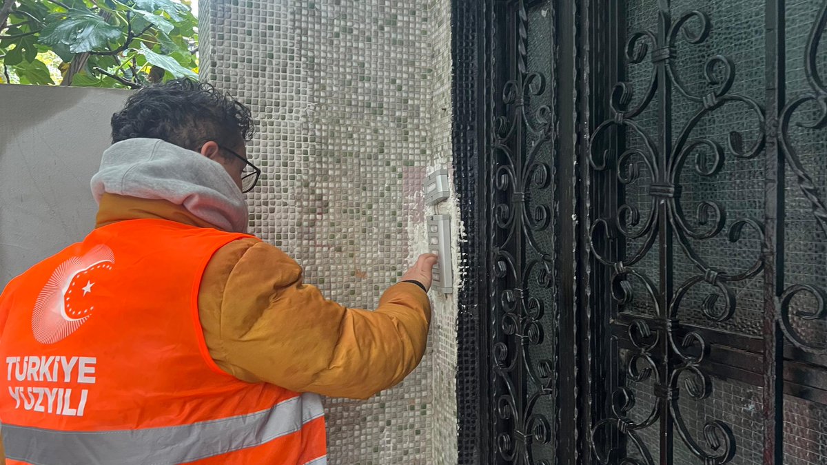 📍Piyalepaşa

Her daim sahada ve gençlerimizin yanında olan teşkilatımızla , Beyoğlu genelinde başlattığımız potansiyel üye çalışmalarımıza bu hafta Piyalepaşa Mahallemiz’de devam ediyoruz.

Söz verdiğimiz gibi ; Her bir genç kardeşimize ulaşana dek 💪🏼😎