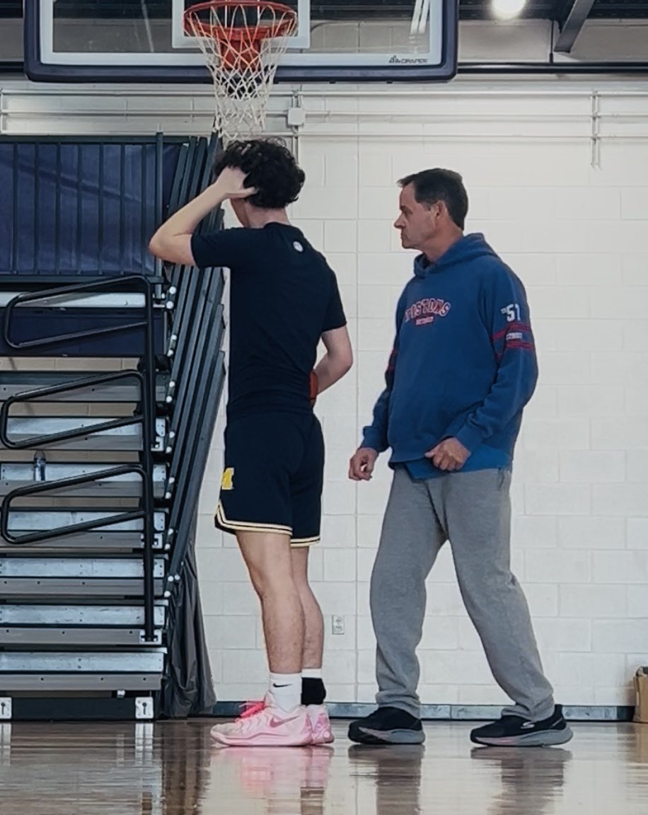 nathan_2shift3's tweet image. we’re just a basketball school, me and yaxel are gonna kill osu