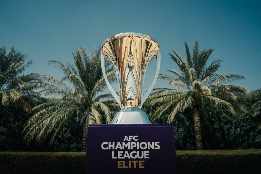 هل يبتسم الحظ لنادي الشعب 
يارب اجعل هالبطولتين من نصيب الاتحاد 😢💛