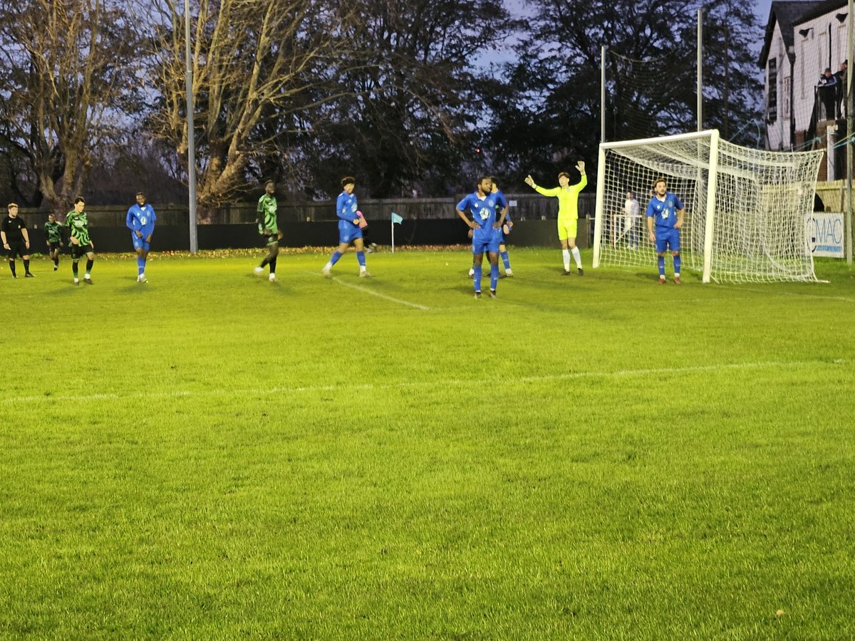 3 Times Behind But A Hattrick from <a href="/Jack_Church8/">Jack Church</a>  Sees The Home Side Take The Points. <a href="/Bridon1935/">Bridon Ropes FC</a> 4-3 <a href="/WellingTownFC/">WellingTownFC 🥾💚🖤</a> #groundhopping