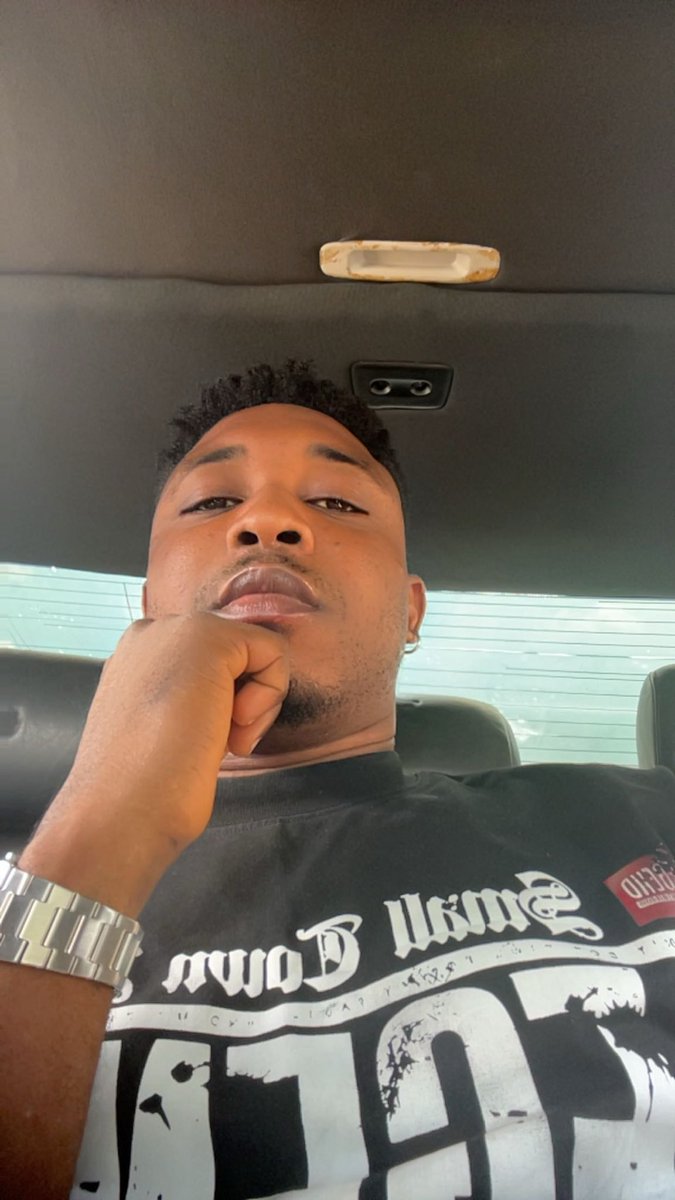 Cold face, warm heart, hard life ❤️🖤