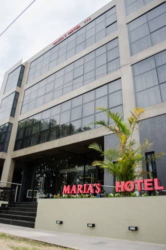 smravenna's tweet photo. #EDLP Con una temperatura superior a 40°, hace más de una hora que el Hotel de EDLP está SIN LUZ por un corte masivo. https://t.co/8xT5Itsu1w