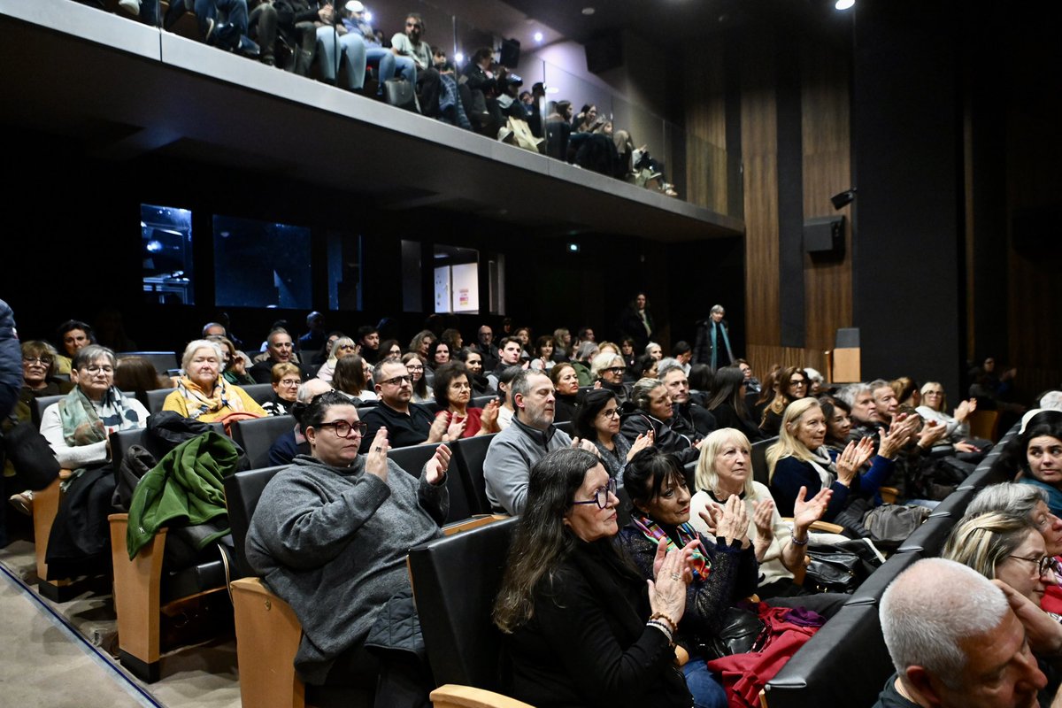 Projections du documentaire Sacré Cœur à l’Espace Diamant

J’ai tenu à mettre à disposition notre théâtre municipal afin que chacun puisse découvrir ce film. Une décision naturelle, fidèle à ce qui guide notre action : le respect de la liberté de création et d’expression.

Parce
